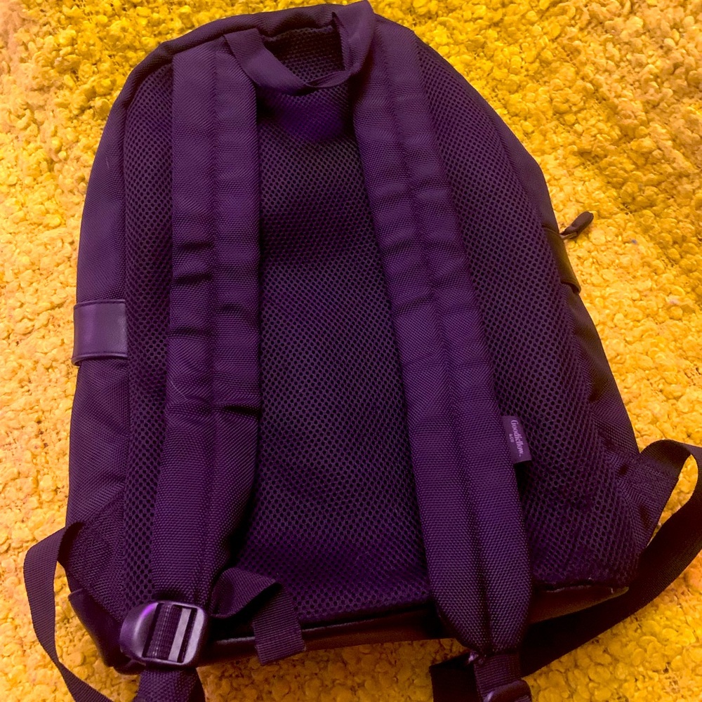 Goodfellow & Co backpack!! 🖤 - Picture 3 of 3